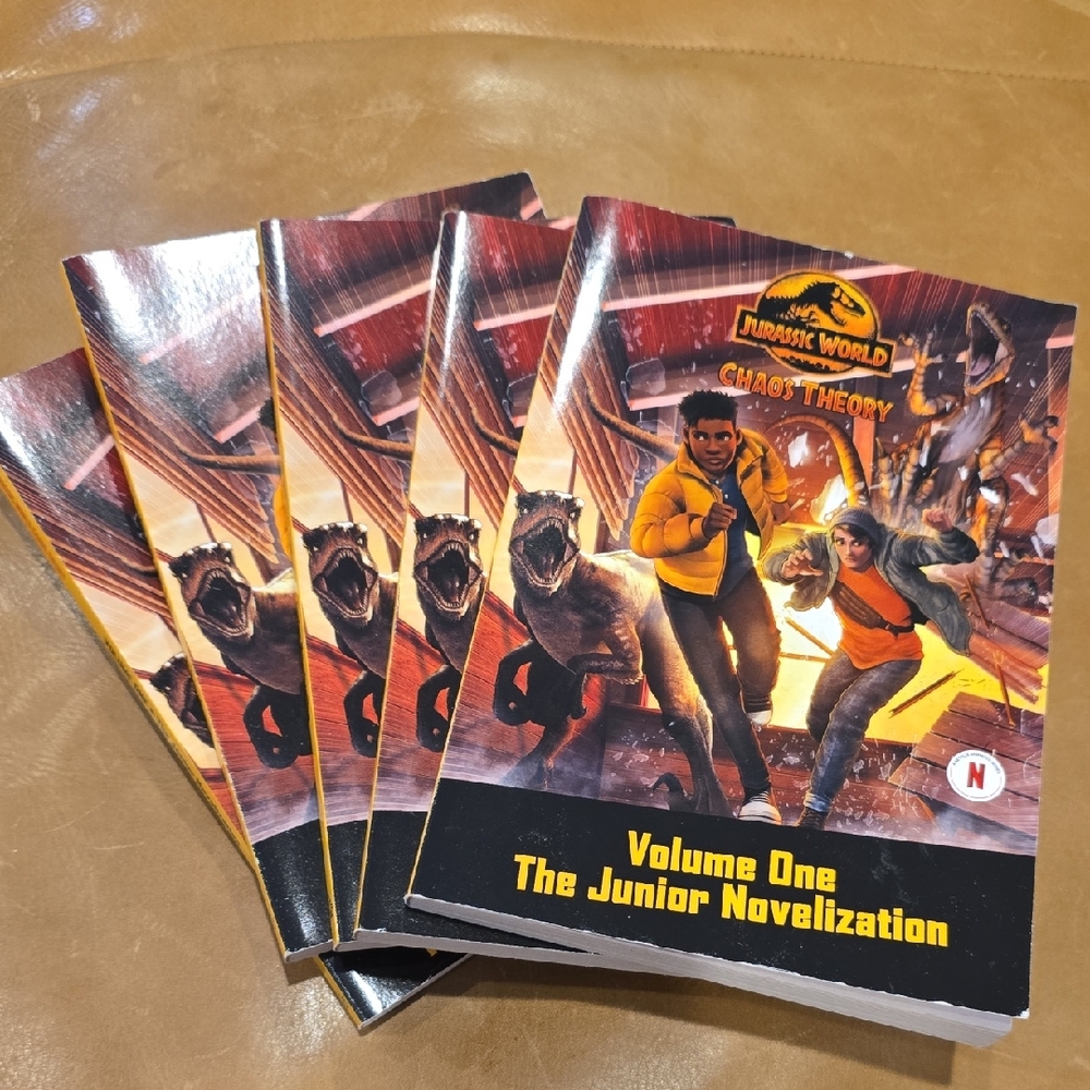Jurassic World Chaos Theory Junior Novelization 5 TOTAL